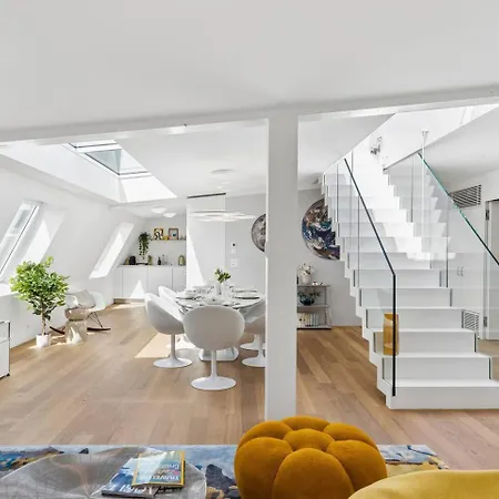 Ikon Old Town Penthouse Ac, & Mountain View Appartement Zurich