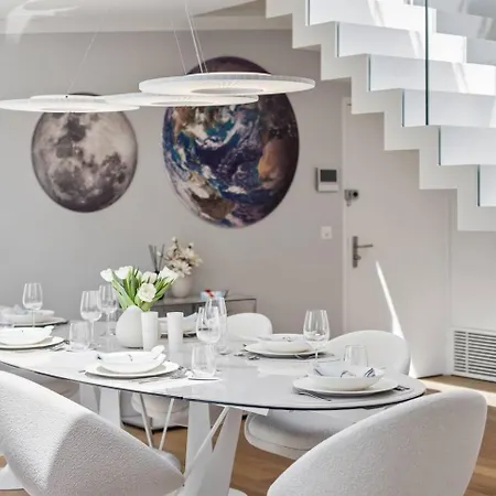Ikon Old Town Penthouse Ac, & Mountain View * Zurich