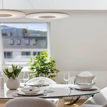 Ikon Old Town Penthouse Ac, & Mountain View Appartement